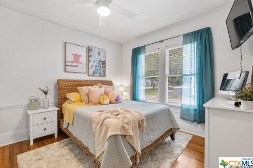 1708 Main St, Georgetown TX 78626-7924 exterior