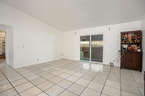 3594 51st St, San Diego, CA 92105-3102