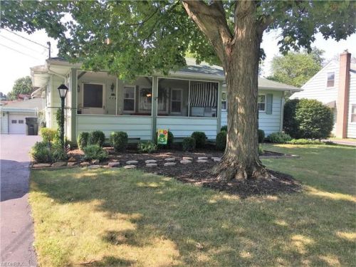 474 Spring St, Struthers, OH 44471-1272