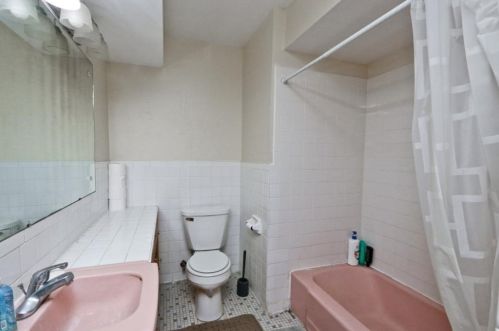 3423 Irving Ave, Minneapolis MN 55419-1128 exterior