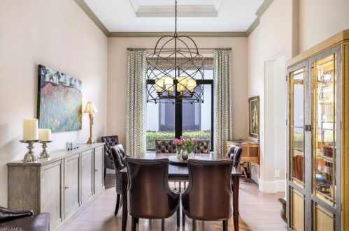 2239 Residence Cir, Naples FL 34105-3084 exterior