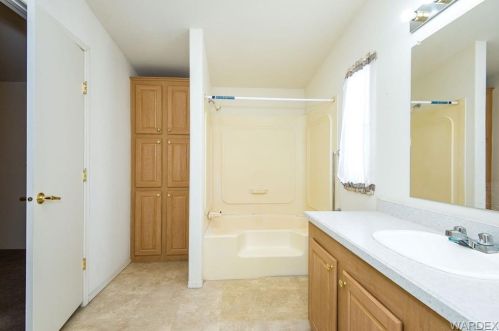 5968 Gazelle Dr, Bullhead City AZ  86426-9231 exterior