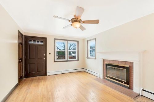 310 Mcclintock St, New Britain, CT 06053-2017