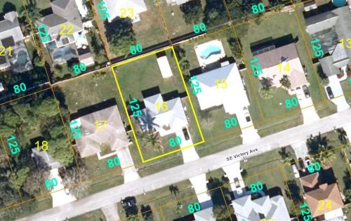 2431 Victory Ave, Fort Pierce, FL 34952-6774
