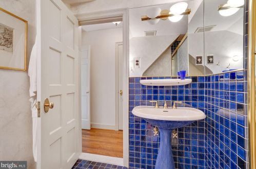 4310 42, Washington DC 20016-4613 exterior