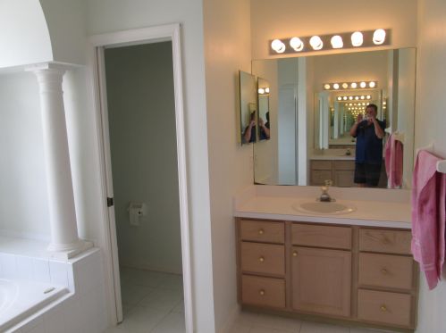 3879 Jonathans Way, Boynton Beach FL  33436-8524 exterior