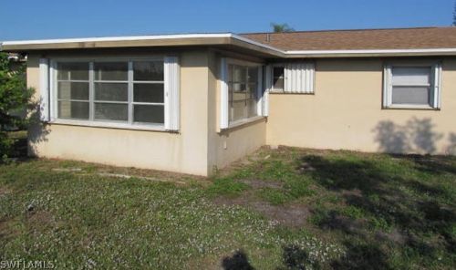 1515 Medford Pl, Lehigh Acres FL  33936-5941 exterior
