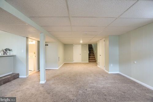 4711 Courtland St, Camp Hill PA  17011-4025 exterior