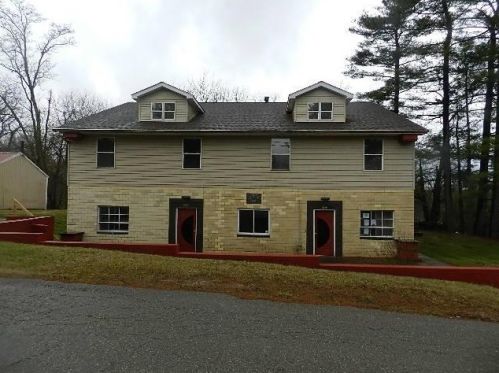 469 White Oak Ave, Zanesville, OH 43701-5149
