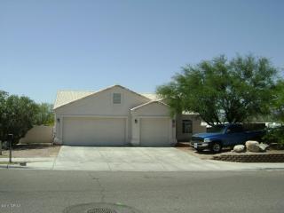 3781 Meadow Briar Dr, Tucson, AZ 85741-5400