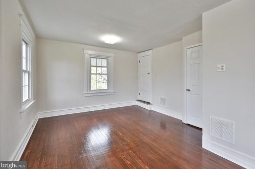 154 Allison Rd, Willow Grove PA  19090-3113 exterior