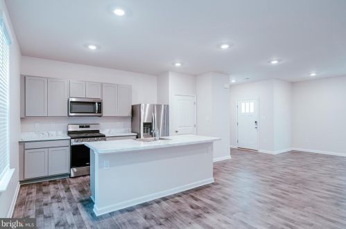 75 Pepperwood Dr, Camden-Wy DE  19934-5211 exterior