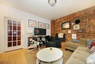 288 Mcguinness Blvd, Brooklyn, NY 11222-1822