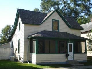 1714 Market St, La Crosse WI  54601-4912 exterior