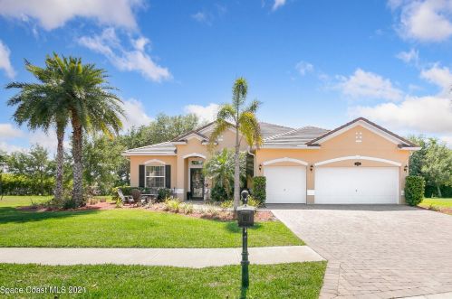 709 Mandalay Grove Ct, Merritt Island, FL 32953-8001