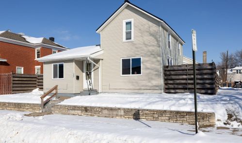 1227 Green Bay St, La Crosse, WI 54601-6265
