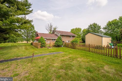 3153 Engle Molers Rd, Harpers Ferry WV  25425-5365 exterior