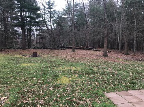 145 Hartford Pike, Killingly CT  06241-1556 exterior