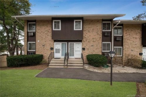 57 Rock Spring Rd, Stamford, CT 06906-1933