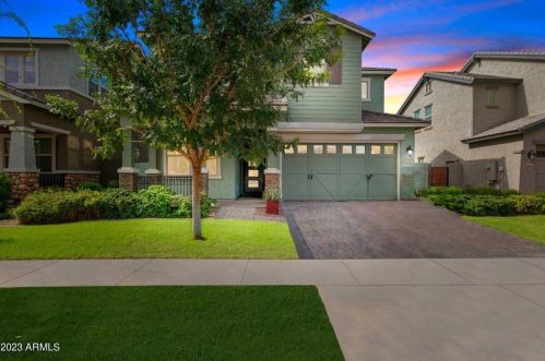 3545 Pinto Dr, Gilbert, AZ 85296