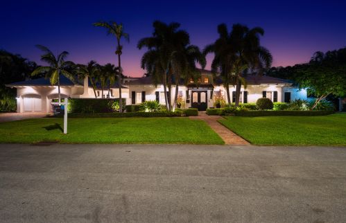 1215 Crestwood Dr, Delray Beach FL  33483-7211 exterior