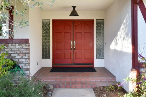 652 Montclair Dr, Santa Rosa, CA 95409-2836