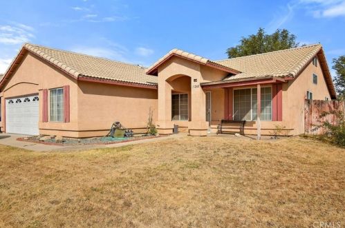 15260 Garnet Cv, Victorville, CA 92394-5549
