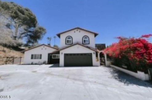 9441 Showplace Dr, La Mesa, CA 91941-6806