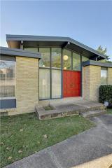 1716 Windover Dr, Nashville, TN 37218-2411