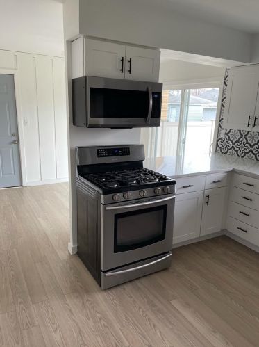 910 Highland St, Hammond IN  46320-2512 exterior