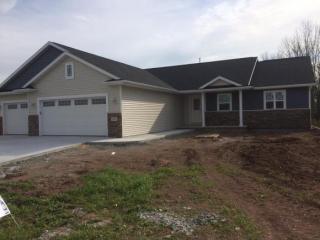1448 Plains Ave, Neenah, WI 54956-9689