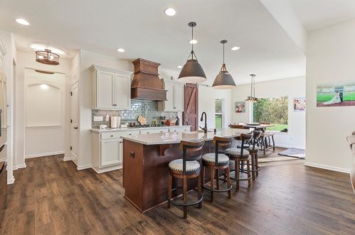845 Still Pond Dr, Waterford, WI 53185-4283