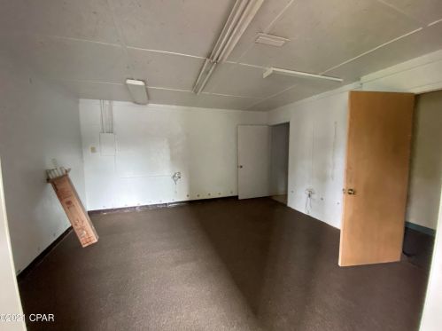 2487 3 Ave, Alford FL  32420-6847 exterior