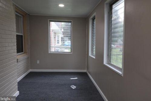 22 Stuyvesant Dr, Wilmington DE  19809-3435 exterior
