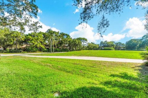2800 Willowood Cir, Palm City FL  34990-4636 exterior