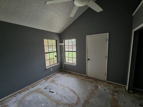 2912 Mistywood Ln, Denton TX  76209-1547 exterior