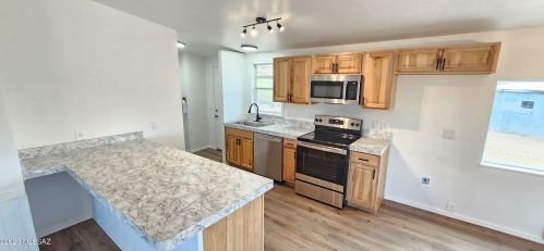 10561 Anthony Dr, Tucson, AZ 85743-8749