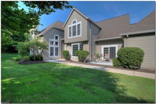 50 Haskell Dr, Cleveland, OH 44108-1169