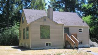 3905 18th St, Bremerton, WA 98312-2616