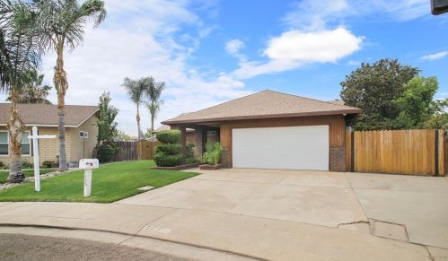 529 Cheri Ct, Ripon CA  95366-2805 exterior