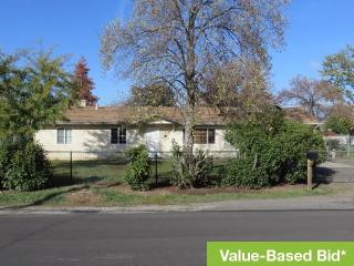 836 Thermalito Ave, Oroville, CA 95965-4425
