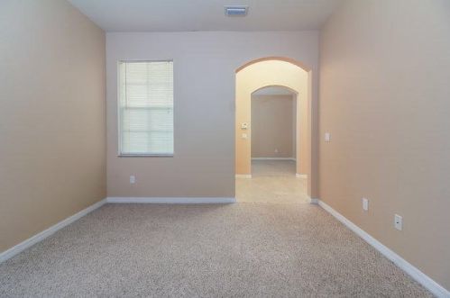 906 Quartz Ter, West Palm Beach, FL 33413-1200