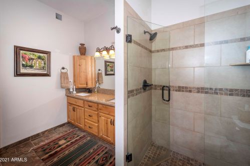 15603 Thistle Dr, Scottsdale AZ 85268-4348 exterior