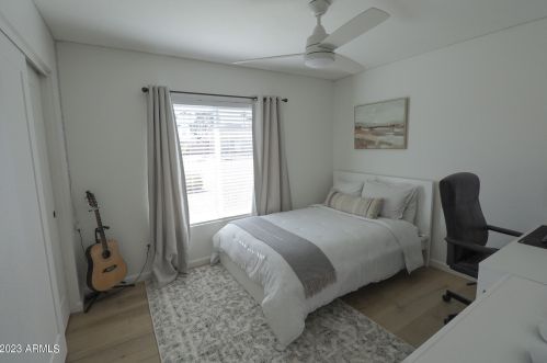 4346 Evans Dr, Phoenix AZ  85032-5449 exterior