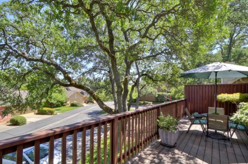 111 Pheasant Ln, Folsom CA exterior