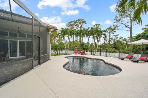 523 Squire Johns Ln, Palm City FL  34990-7824 exterior