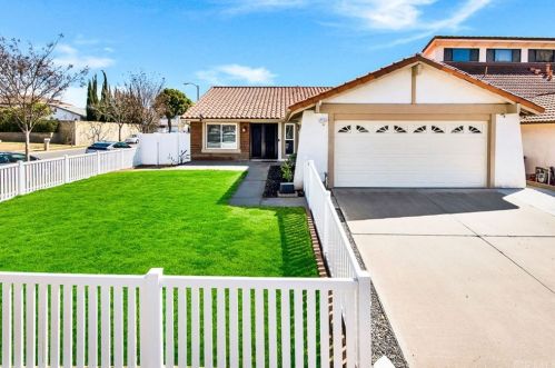 14592 Comet St, Irvine, CA 92604-2402