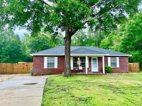 6848 Fast Gun Ln, Milton FL  exterior