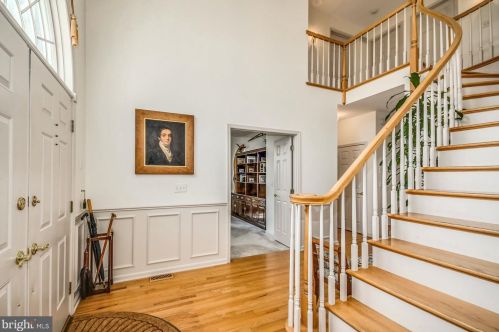 4088 Providence Ct, Schnecksville, PA 18078-3524