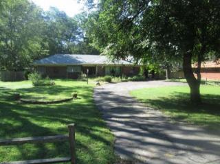 6720 Pleasant Run Parkway North Dr, Indianapolis, IN 46219-3432